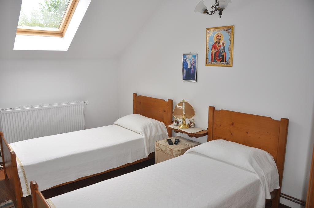 Pensiunea Casa Filoxenia Horezu Pokoj fotografie